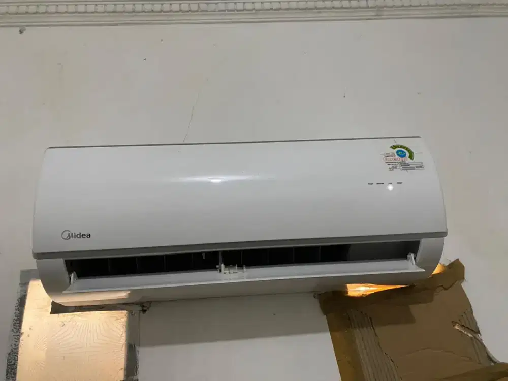 AC midea 1/2 PK low watt kondisi terawat net price