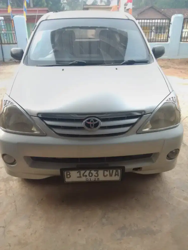 Di jual Avanza tipe E.
