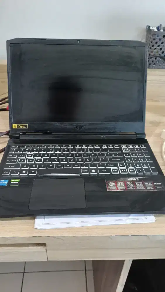 Acer Nitro 5 core i5 11400H RTX 3050 RAM 16 GB kelengkpan Unit dan CAS