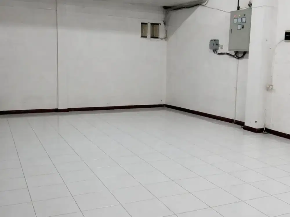 Kantor Gudang Ruko di Rajawali Barat