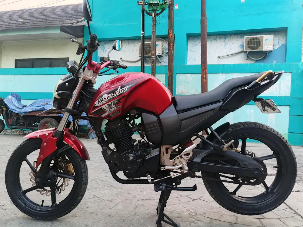 Yamaha Byson 2012 stater tokcer halus mulus terawat