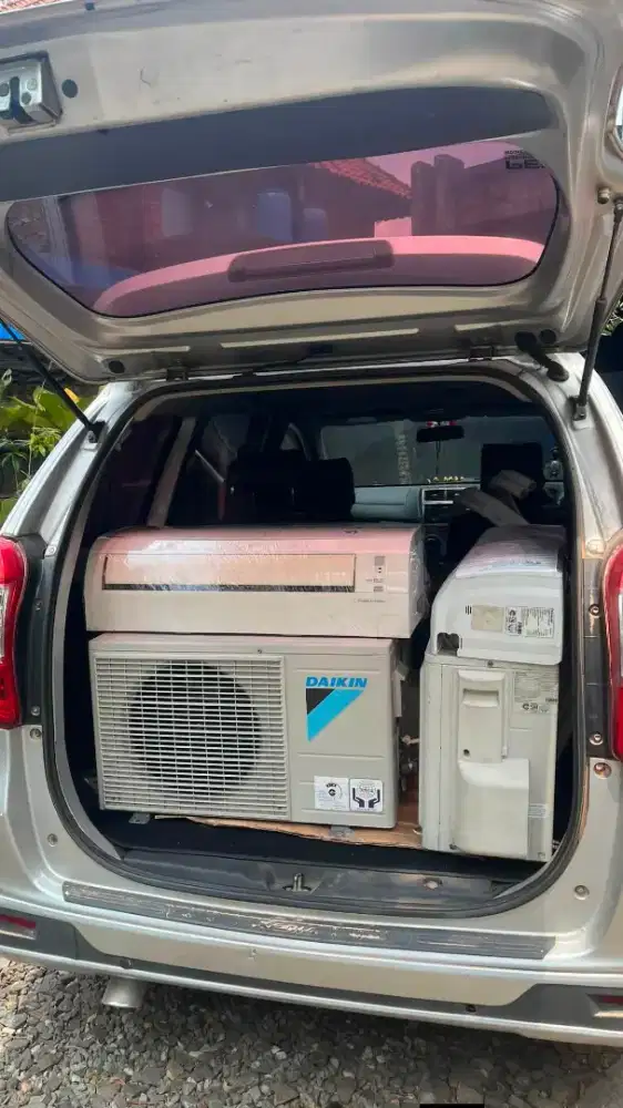 AC Daikin Thailand 1/2 PK R32 kondisi mulus dan ory siap pasang