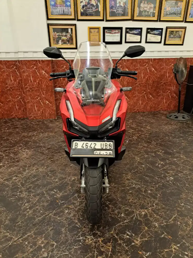 Hub ima ( Dp Ringan ) Adv 160 abs 2023 km low . Grade A & Bergaransi