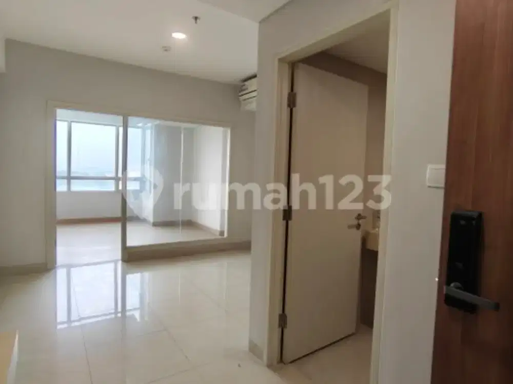 Jual Bu Apartemen Skandinavia Hadap Danau