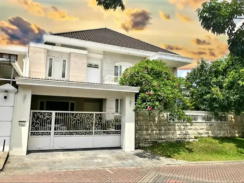 Jual Rumah Mewah di Graha Family