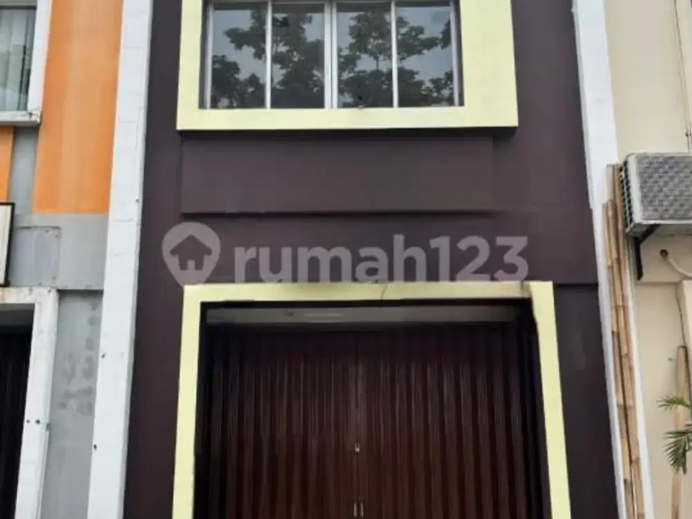 Ruko Pasar Modern Paramount Murah Hadap Jalan Raya
