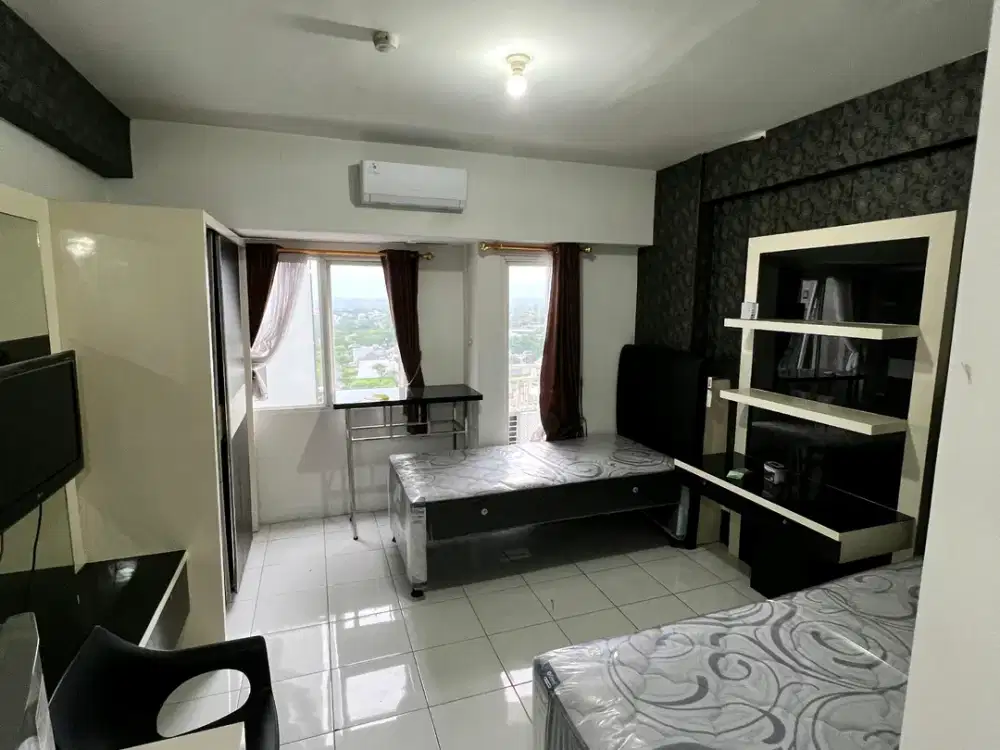 Berkeley Surabaya
