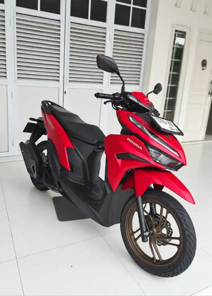 VARIO 2025 ISS 125 CC ISTIMEWA