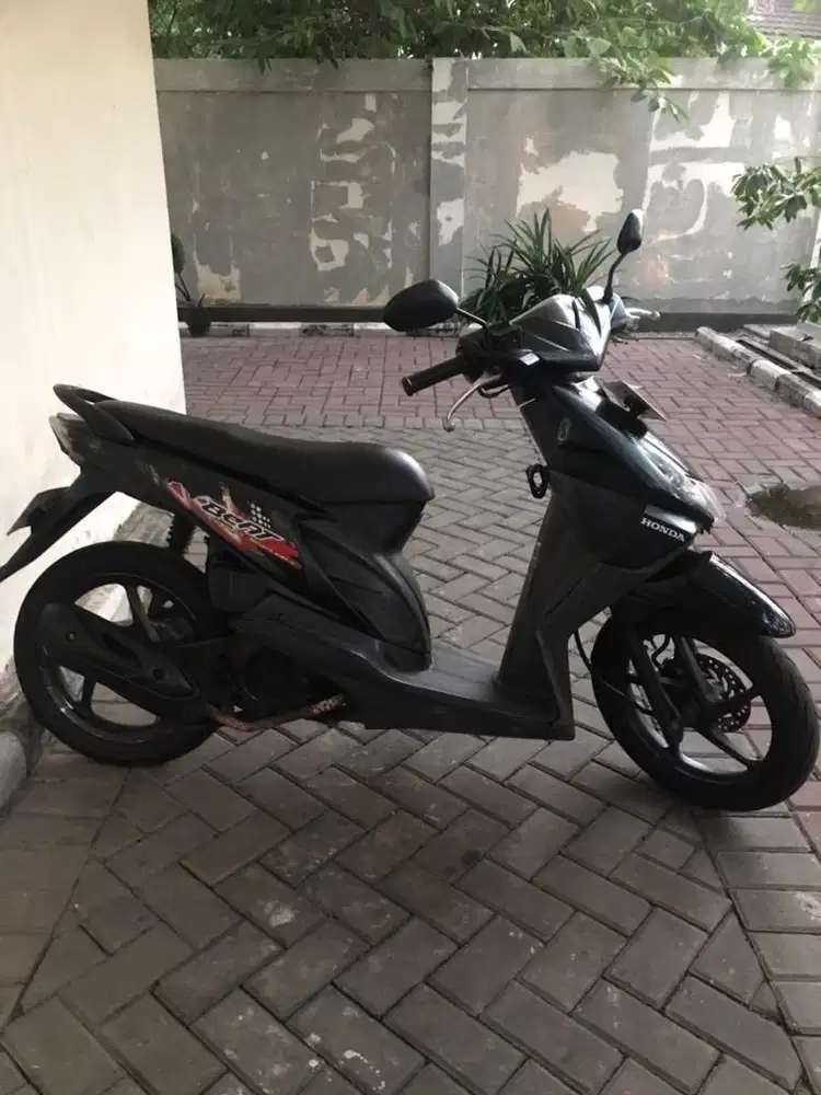 Motor Honda Beat Tahun 2011