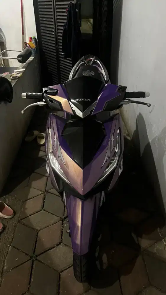VARIO 125 LED OLD
