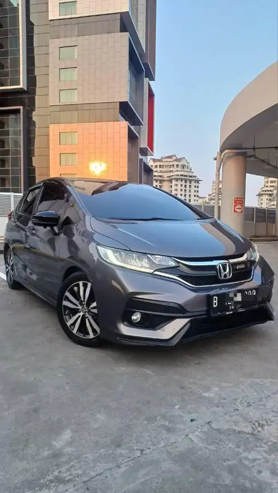 Jazz RS Facelift Nik 2017 KM69RB Record Honda Tangan 1 Dari Baru Gress
