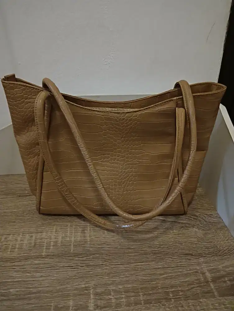 For Sale tote bag