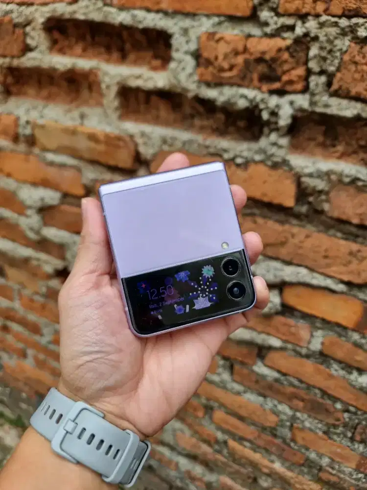 Samsung Galaxy Z Flip 3 5G 8/256 SEIN