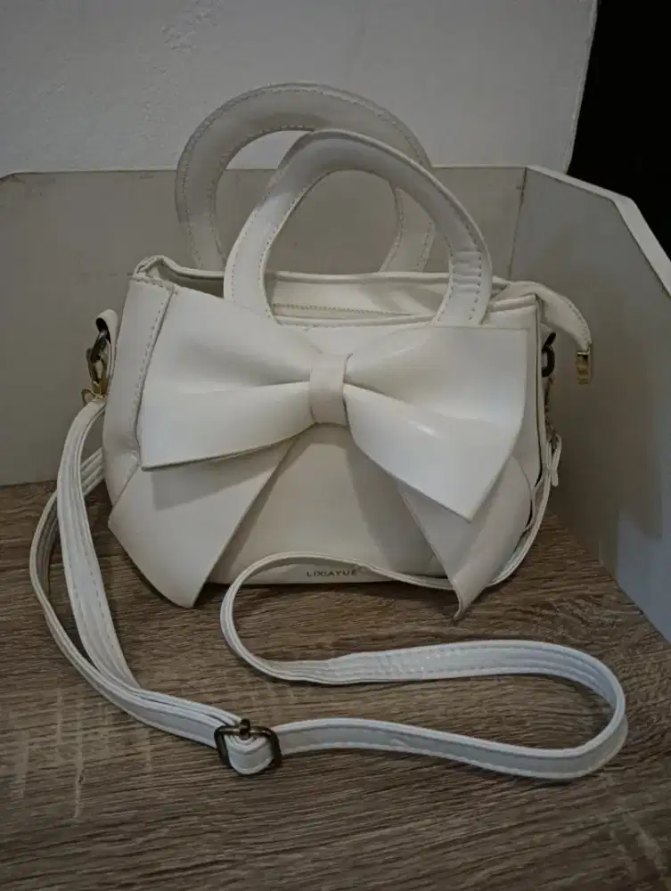 For Sale Sling Bag Pita