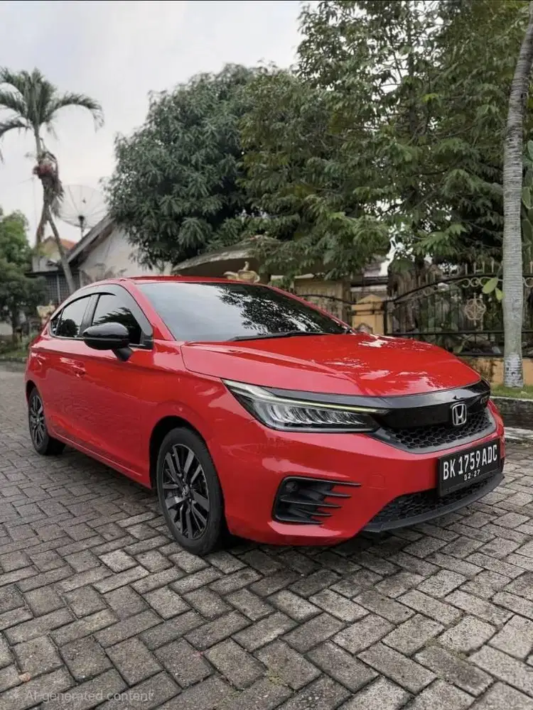 City Hatchback RS CVT