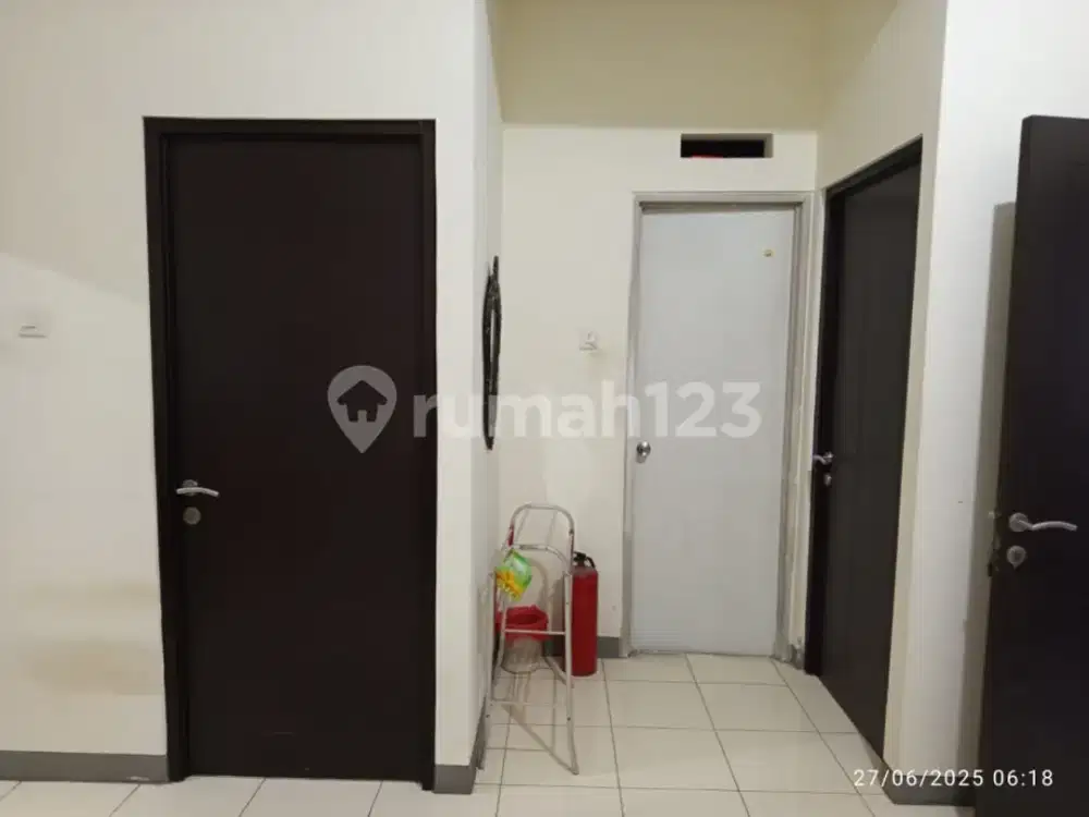 Dijual Rumah Siap Huni Minimalisluas 97M2 di Perumahan De Residence Bekasi