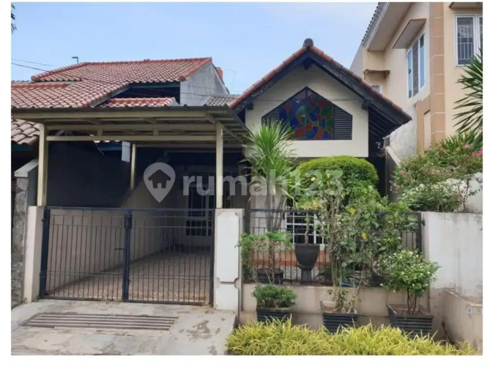 Dijual Rumah Siap Huni Luas 156M2 Perumahan Bumi Satria Kencana Bekasi Selatan