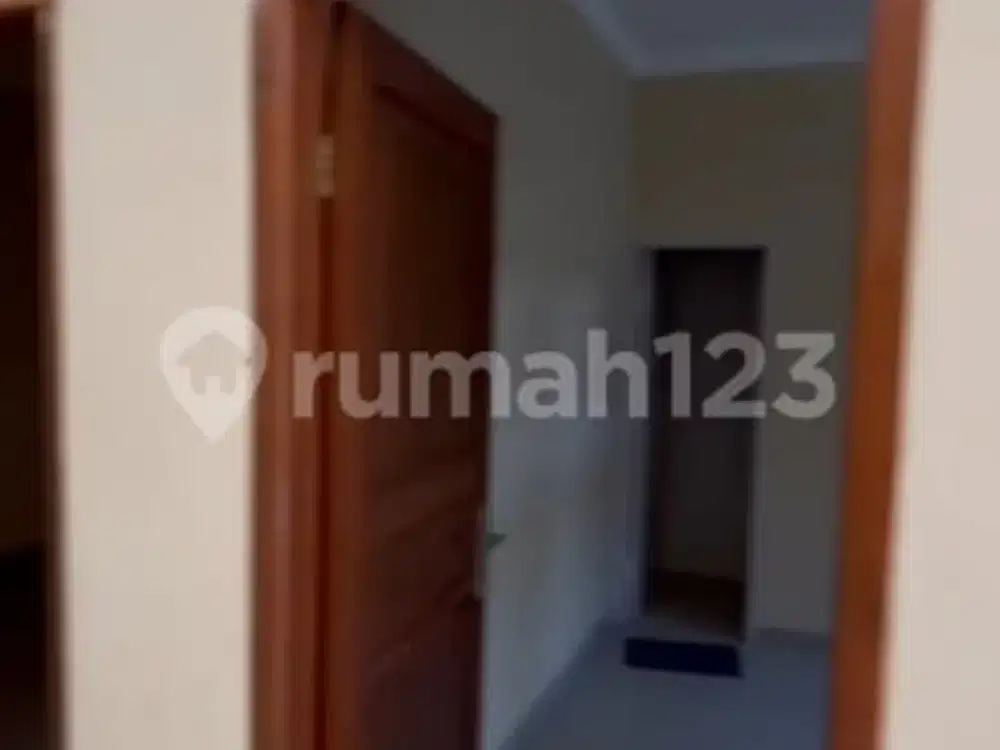 Dijual Cepat Rumah Bangunan Baru di Boulevard Hijau Harapan Indah Bekasi