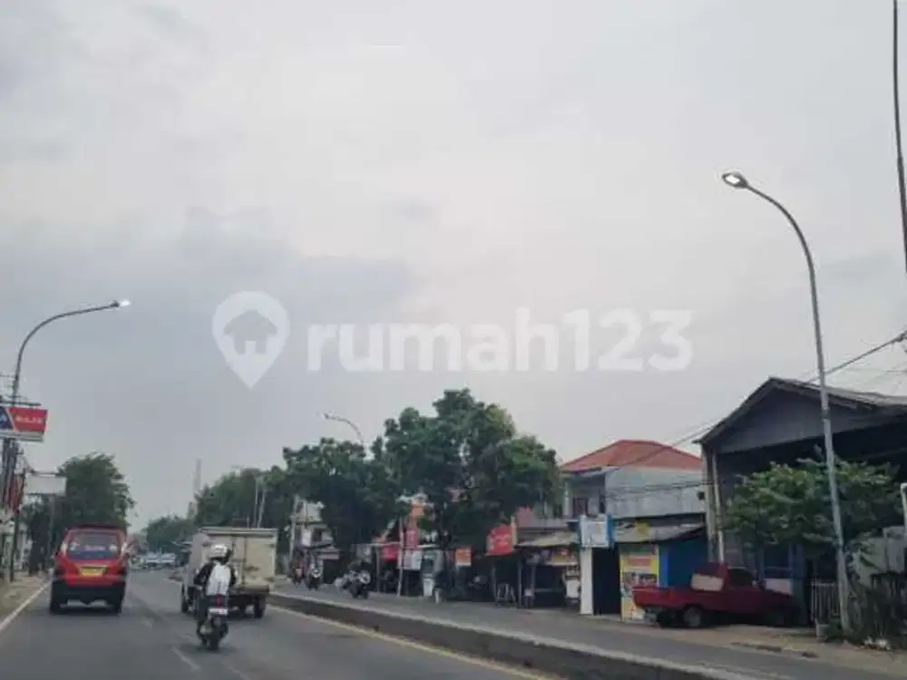 Dijual Lahan Jln Raya Sultan Agung Lokasi Premium dengan Akses Jalan Utama dan Area Komersial.