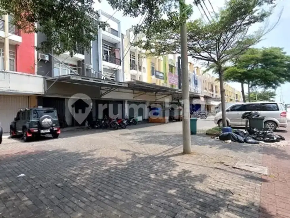 Dijual Ruko Symponi Harapan Indah Bekasi Unit Masih Standar Lokasi Ramai Cocok untuk Kantor, Toko, atau Usaha Lainnya