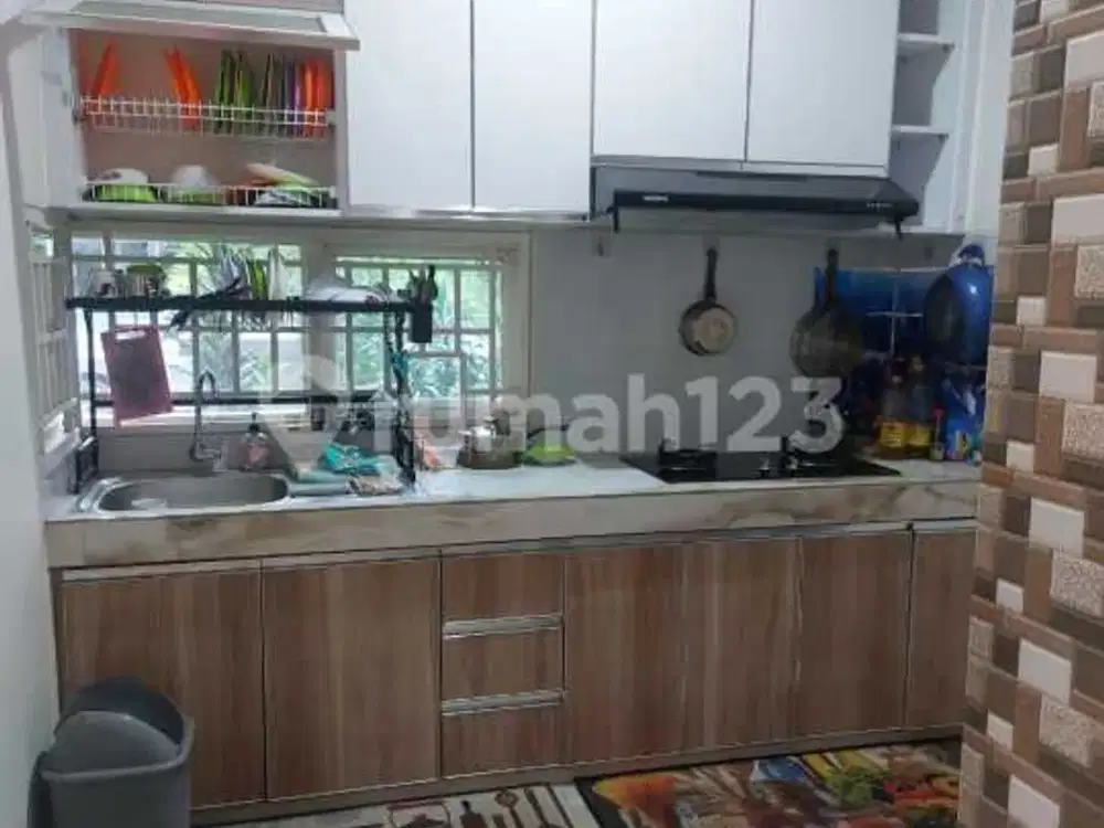 Disewakan Rumah Bagus 2 Lantai - Cluster Lavesh Dekat Summarecon Crown Gading, Bekasi