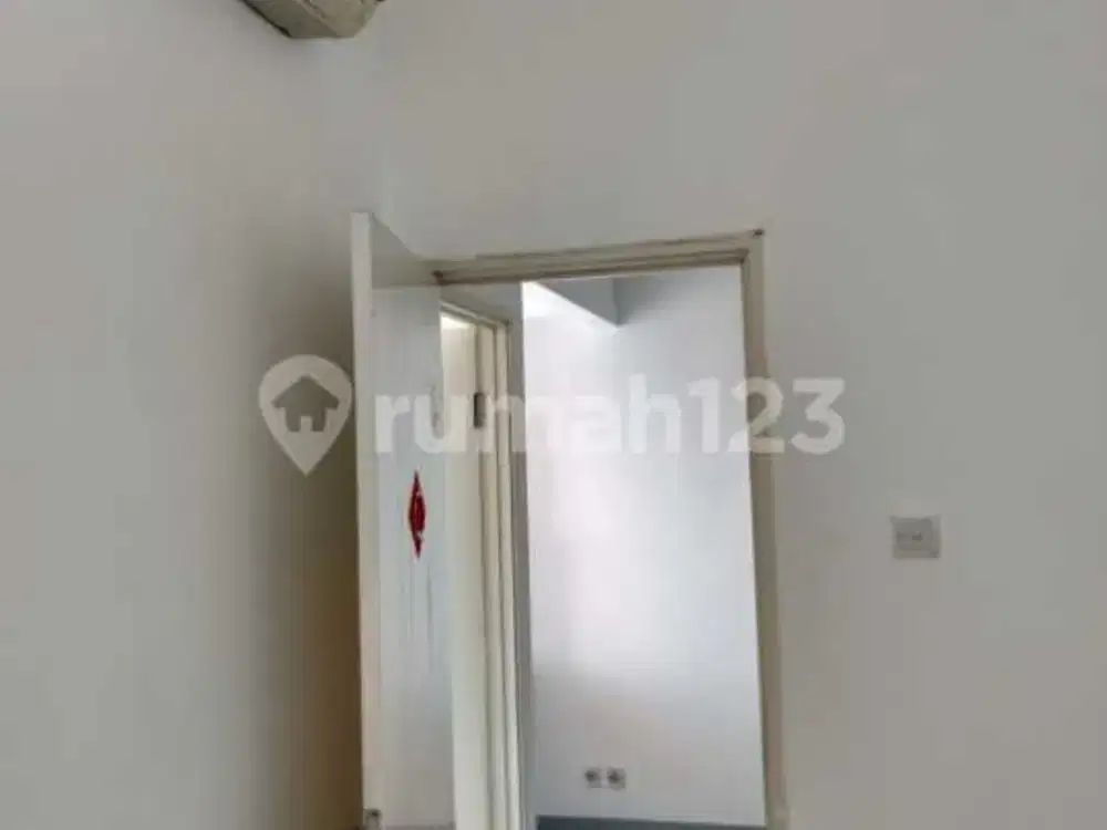Dijual Apartemen Season City - Strategis & Nyaman! Hunian Praktis di Lokasi Super Strategis Jakarta Barat, Cocok untuk Tinggal Maupun Investasi.