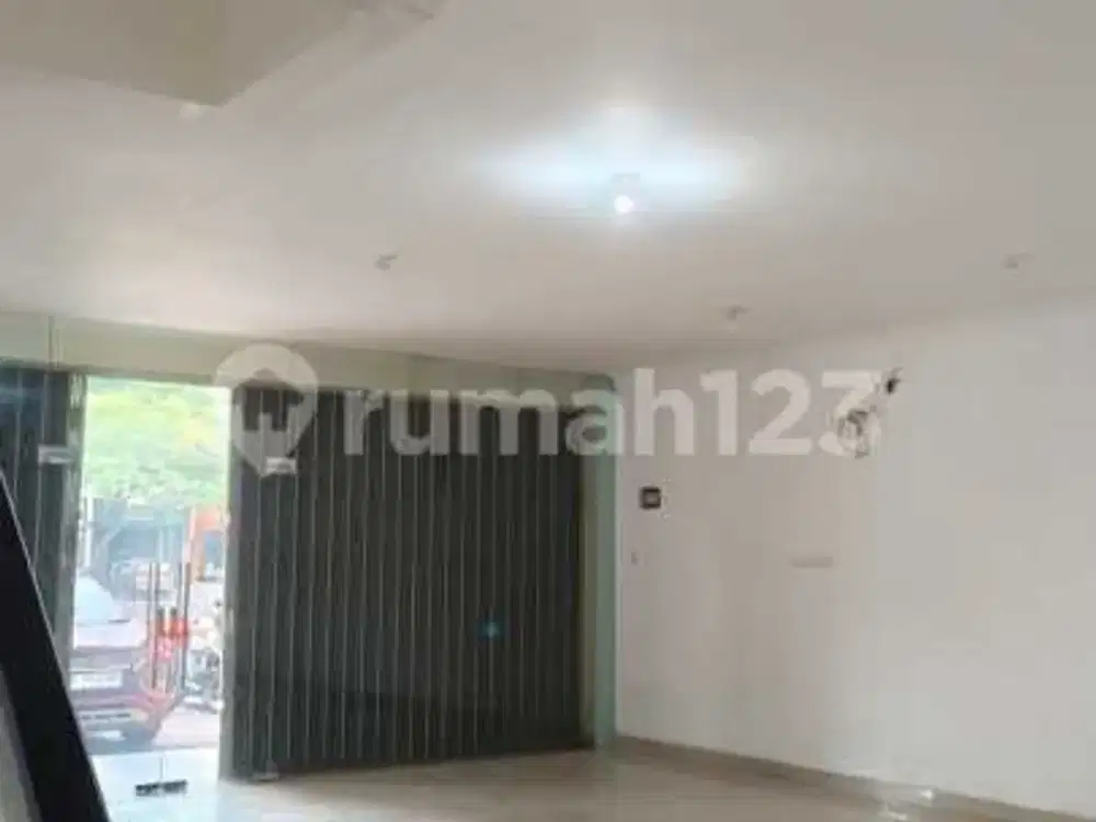 Disewakan Ruko Strategis Grand Boulevard Khi - Harapan Indah