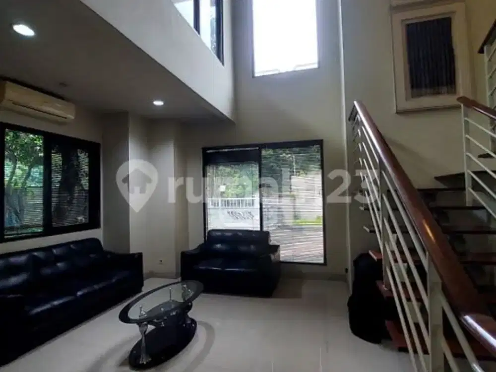 Dijual Tanah dan Bangunan di Tb Simatupang, Jakarta Selatan Cocok untuk Perkantoran dan Berbagai Kebutuhan Usaha Lainnya. Lokasi Strategis di Pin