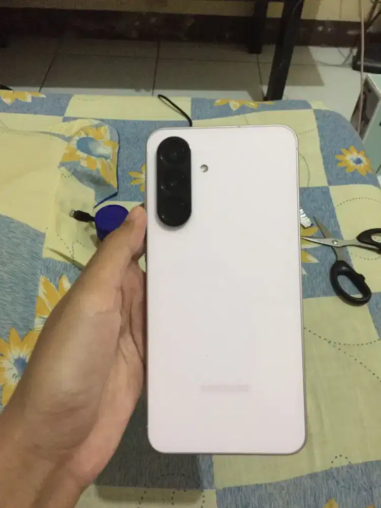 SAMSUNG A56 12/256GB LIKE NEW