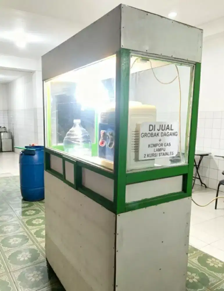 Gerobak Dagangan Baru