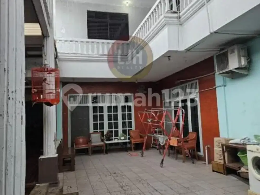 Dijual Rumah di Ps. Kembang Rawa Belong