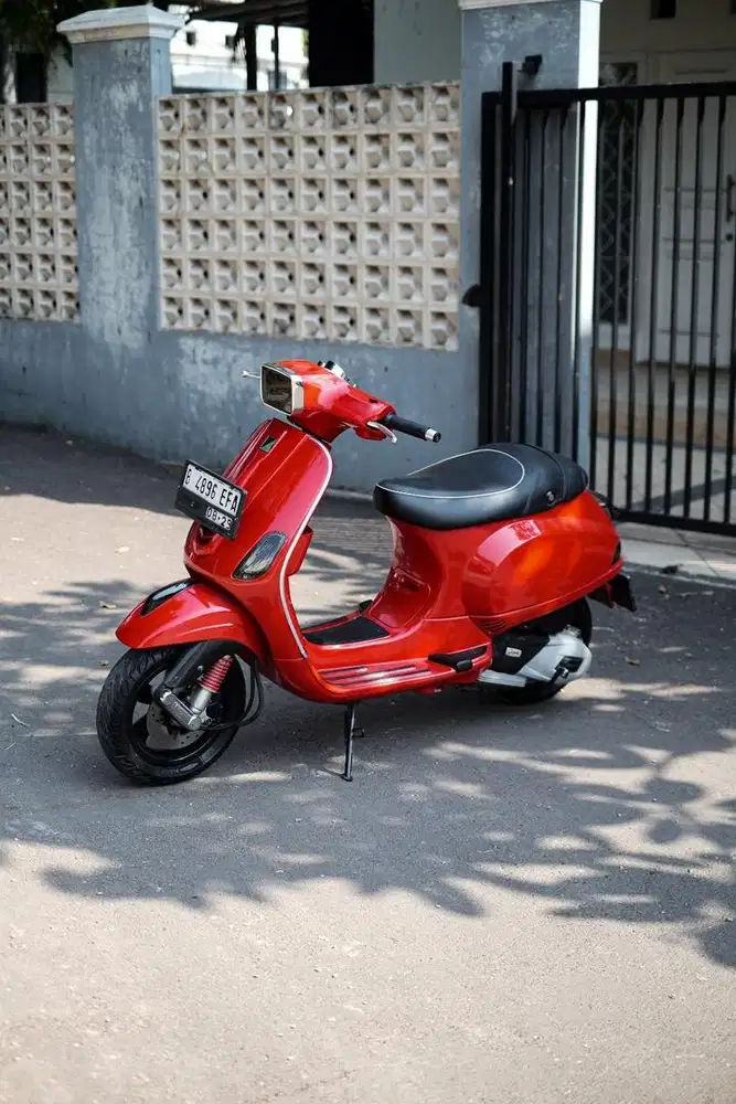 VESPA S 125 IGET 2018 MERAH MERONA TERMURAH