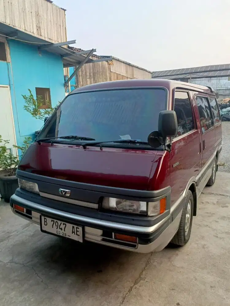 Mazda e2000 SUPER ISTIMEWA BARANG KOLEKTOR