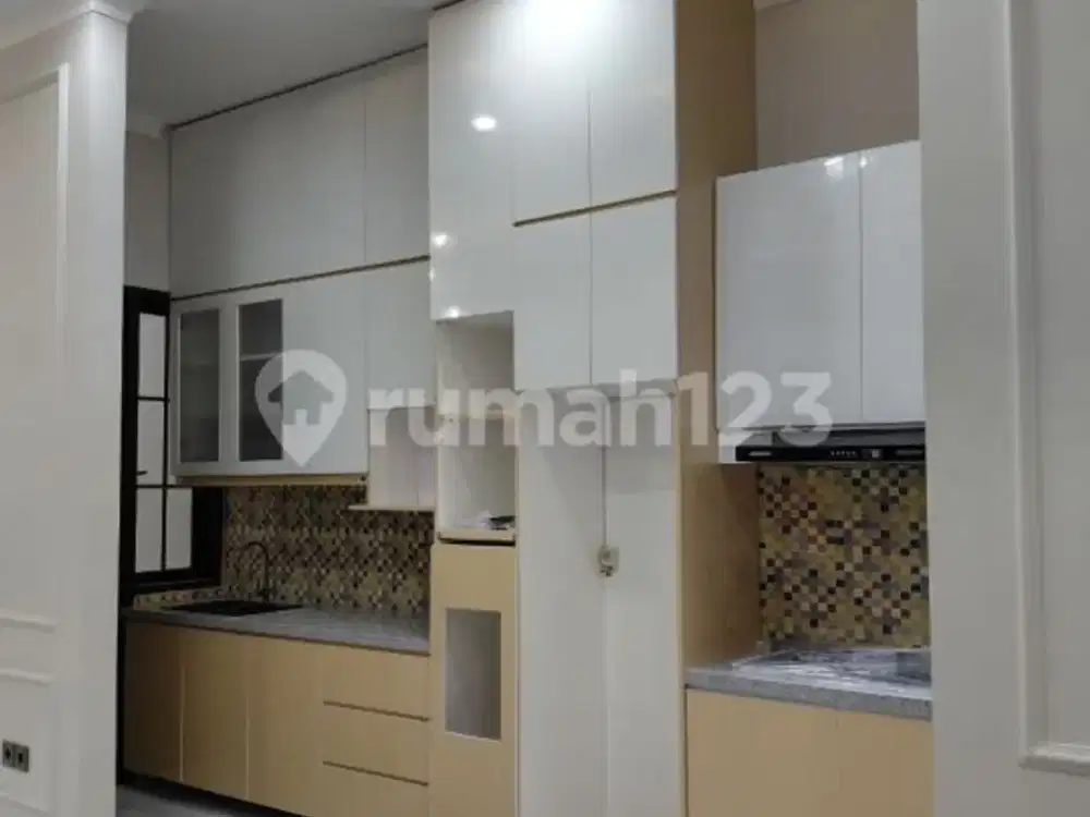 Dijual Hunian Elegan Griya Loka Sektor 1,5 Bsd City