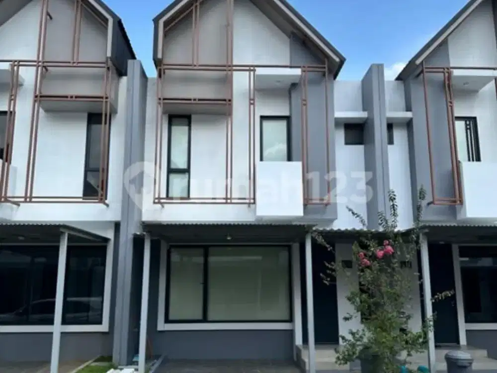 Rumah Baru Samping Rs Eka Yuthica BSD City