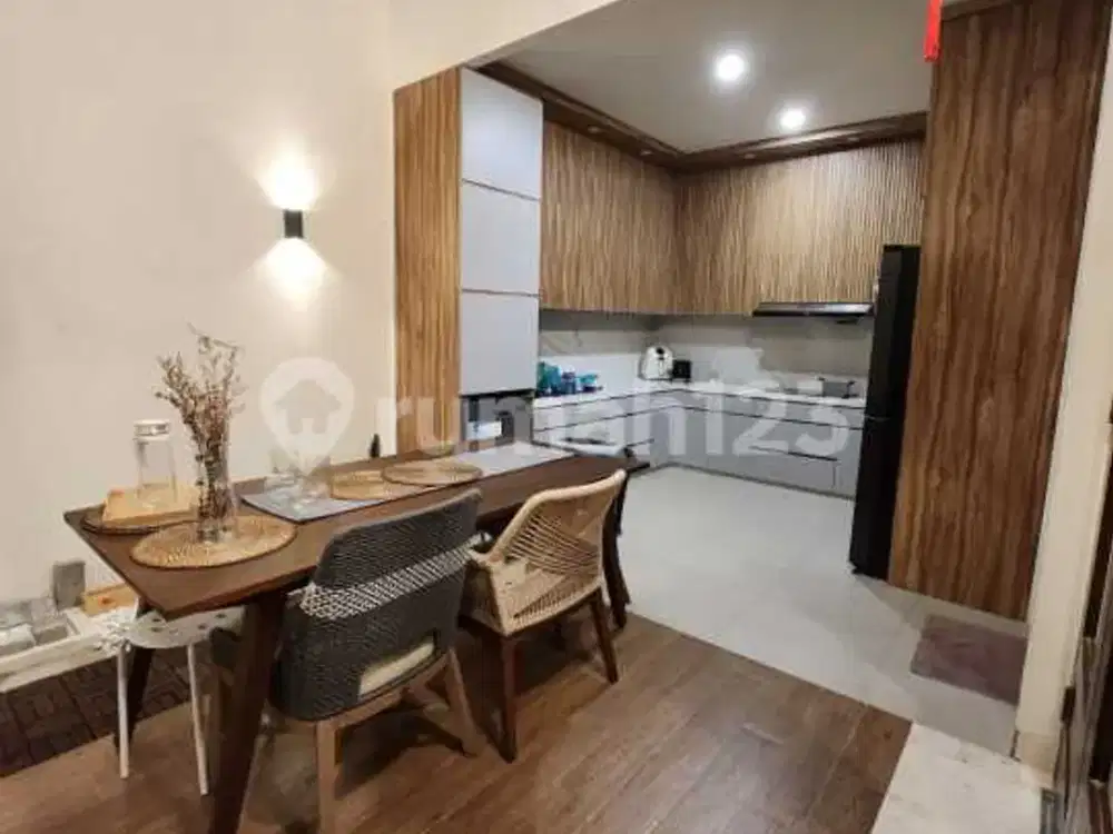 Jual Rumah Furnish di Cosmo The Icon BSD City