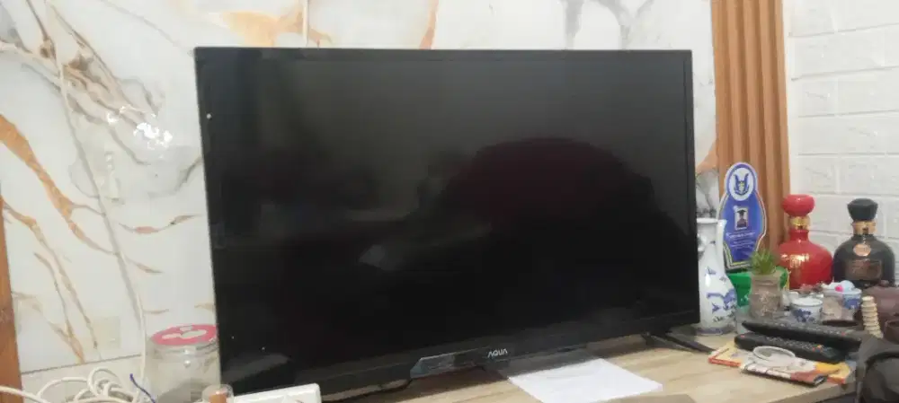 Dijual digital TV merk aqua
