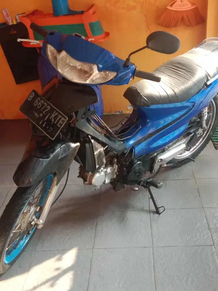 Jual cepat motor suzuki smash surat lengkap mesin hidup bisa nego