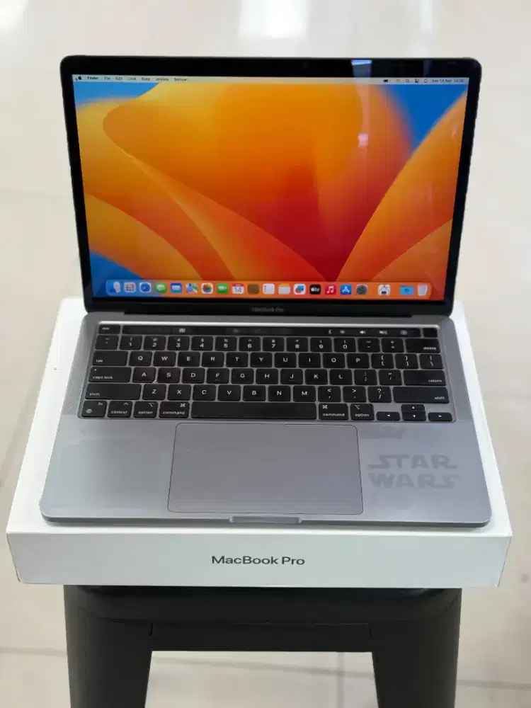Macbook Pro M2 8/512 cc 274 Fullset NETT no NEGO