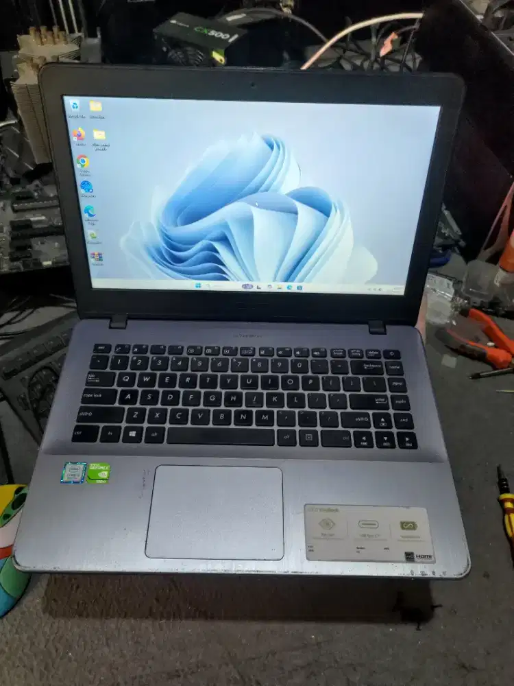 laptop asus vivobook 14 i5 gen 8 dual vga ram 8gb ssd 128gb