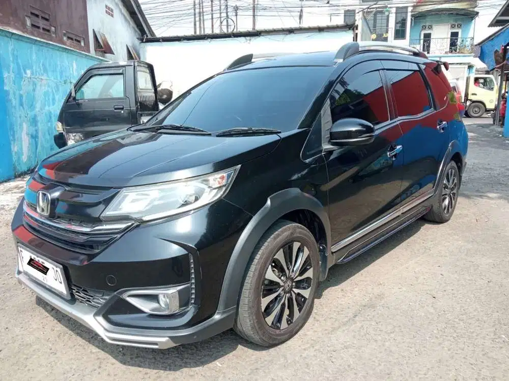Promo TDP 9 Juta BRV Prestige AT 2019 Hitam
