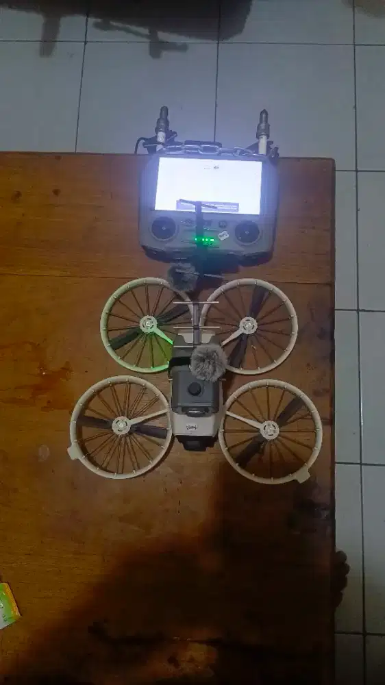 Drone DJI Flip Kamera