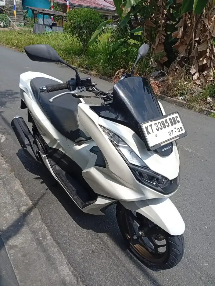Dijual Cepat Pcx abs thn 2024 hrga 29.9jt nego tipis
