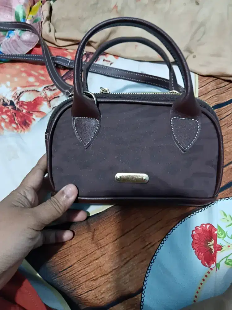 Tas wanita baru