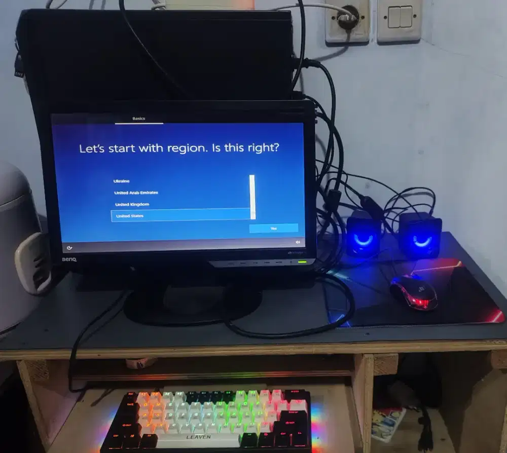 KOMPUTER PC 1 SET TINGGAL PAKE