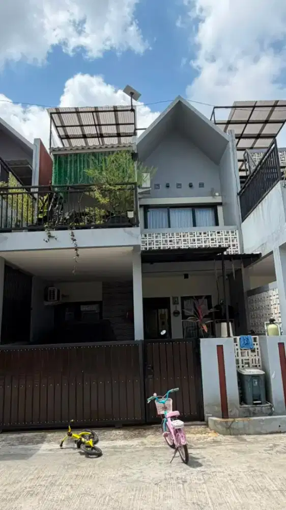 Dijual Rumah atau TakeOver