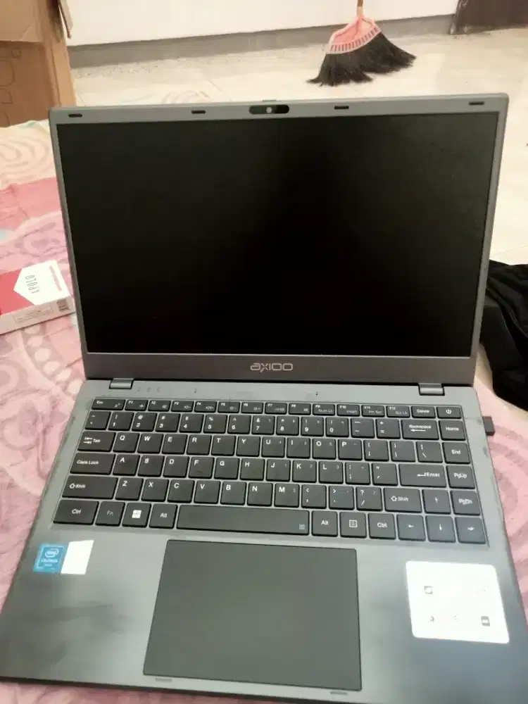 Laptop Axioo MyBook Hype 1 RAM 4GB SSD - Mesin Normal 100%