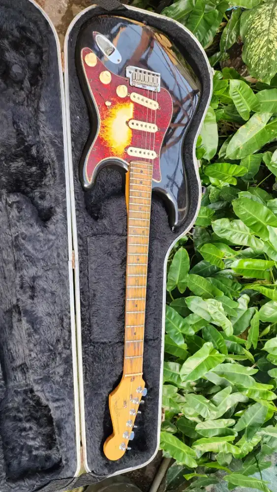 Fender Stratocaster 99