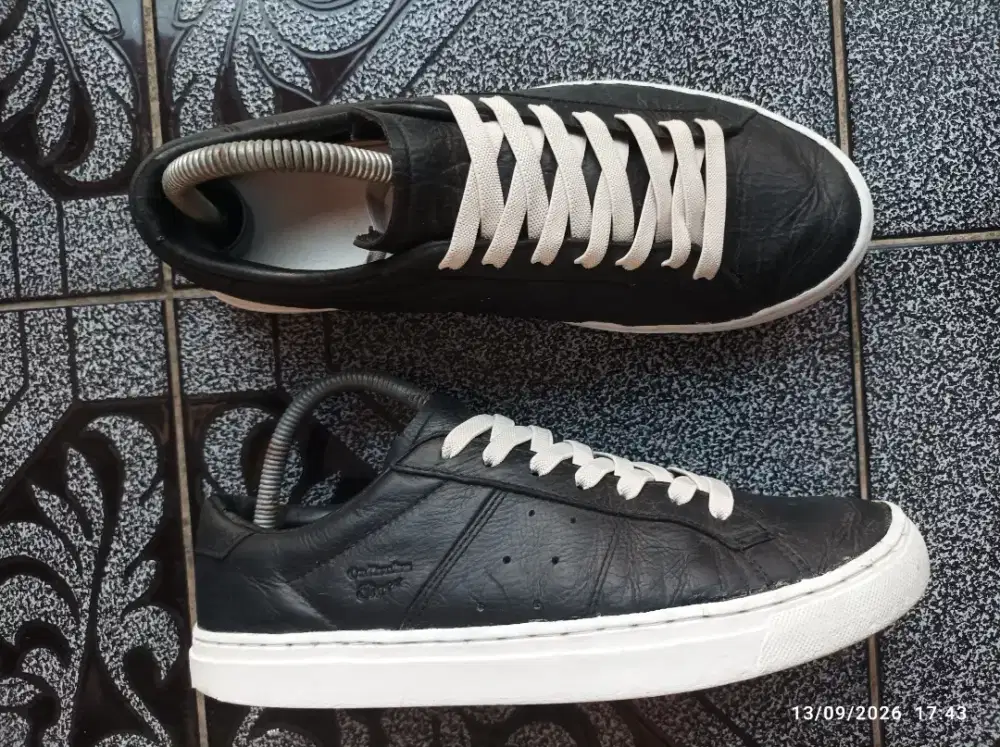 Sepatu second original