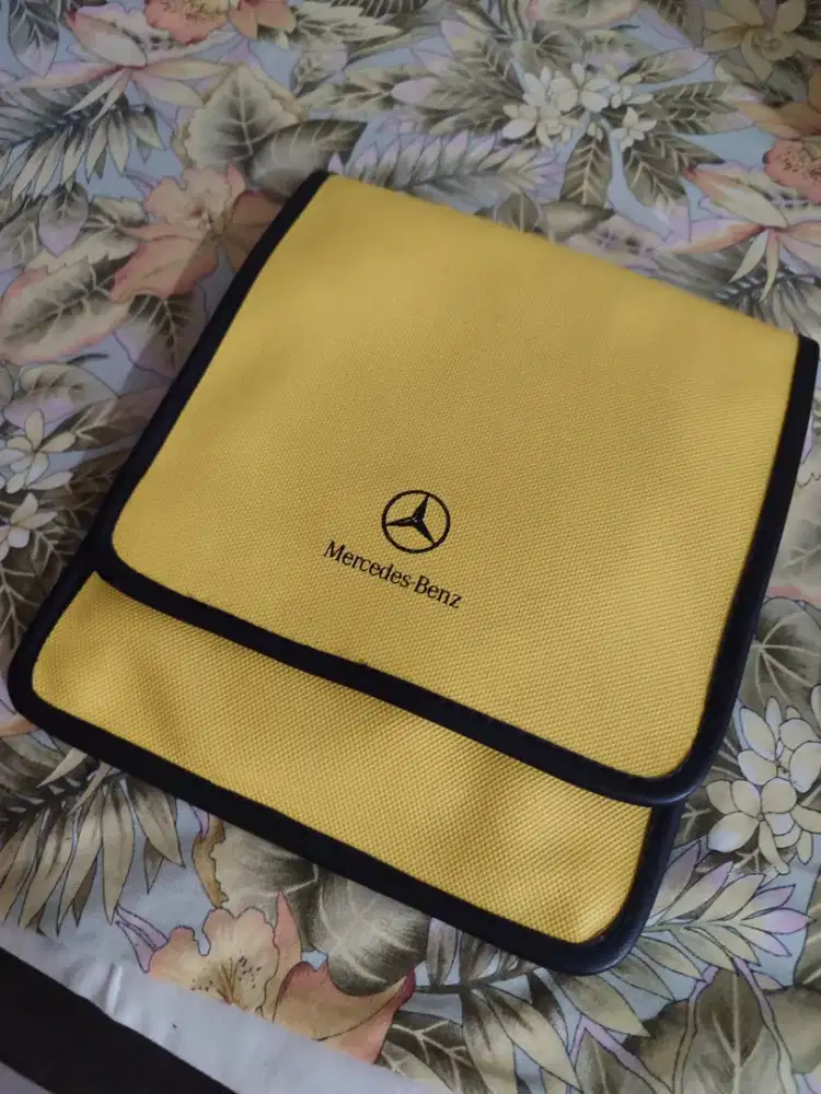 Tools kid antik mobil mercy lama
